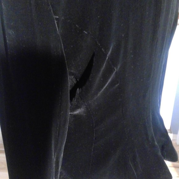 Lauren Velvet Jacket - Picture 3 of 8